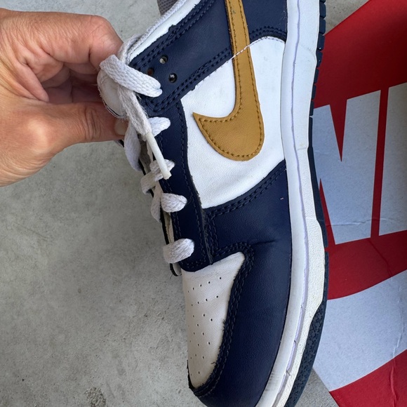 Nike Kids Sneakers - White and Gold Accents - Picture 7 of 13